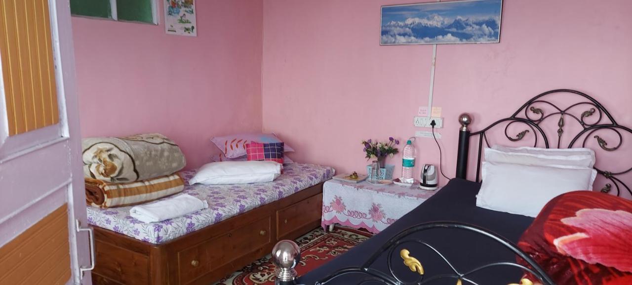 Vajra Kunj Homestay Νταρτζίλινγκ Εξωτερικό φωτογραφία