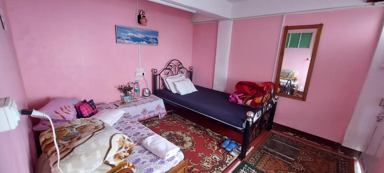 Vajra Kunj Homestay Νταρτζίλινγκ Εξωτερικό φωτογραφία