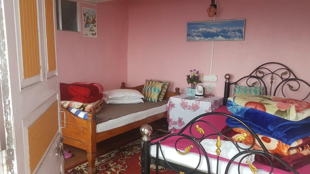 Vajra Kunj Homestay Νταρτζίλινγκ Εξωτερικό φωτογραφία